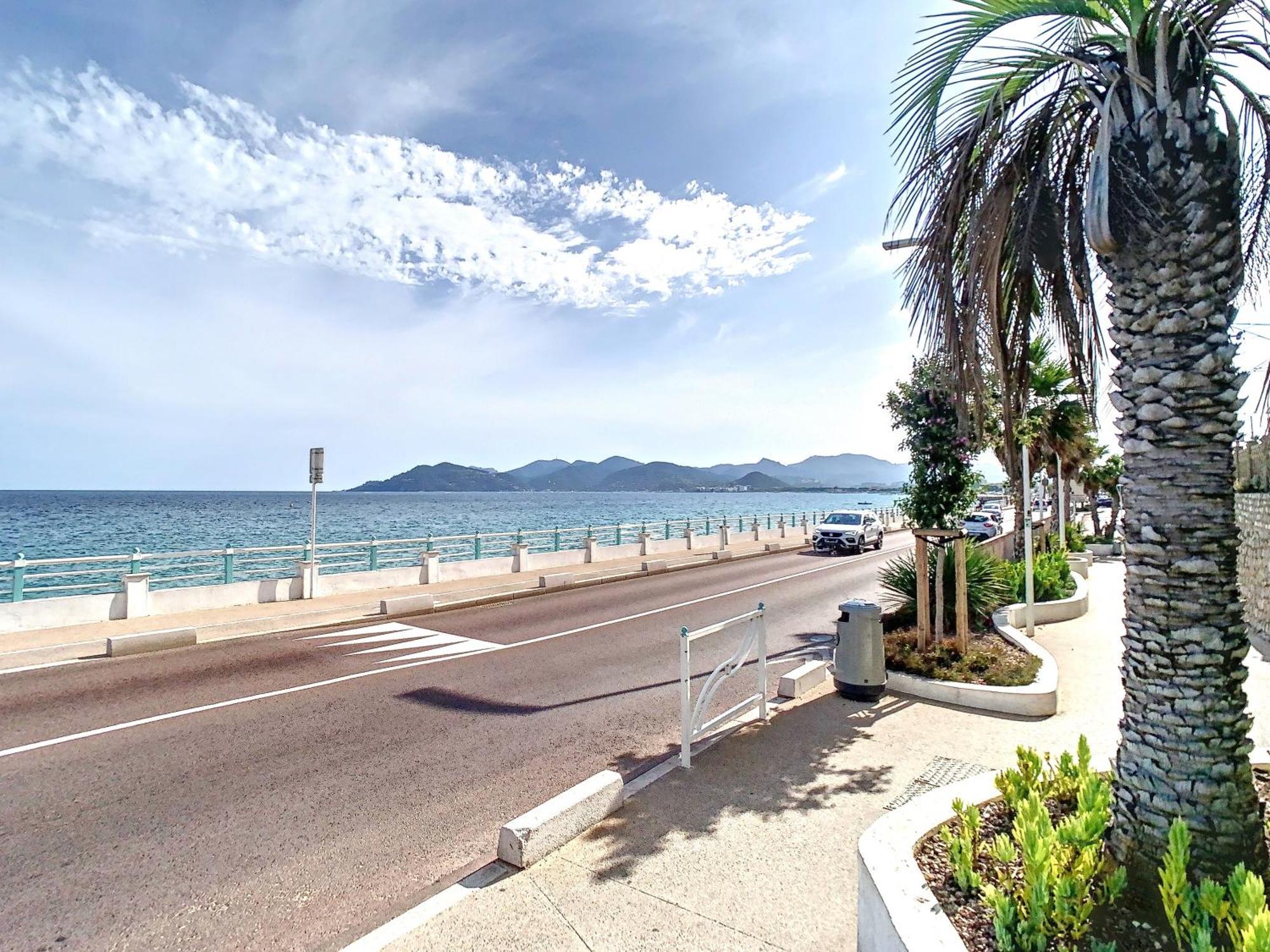 Appartement 3 Chambres A Proximite Des Plages Кан Екстериор снимка